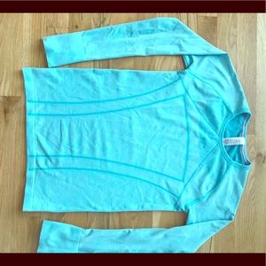 Long sleeve Ivivva shirt